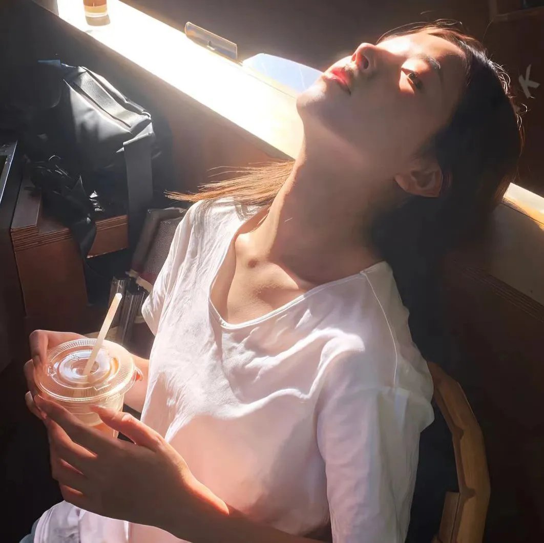 双面名模